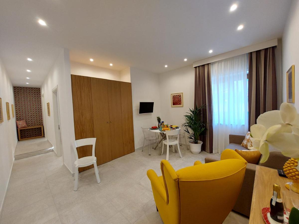 Mistral Luxury Suites Sorrente Extérieur photo