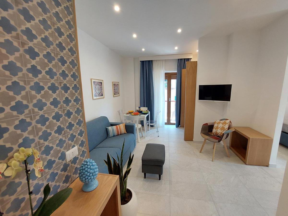 Mistral Luxury Suites Sorrente Extérieur photo